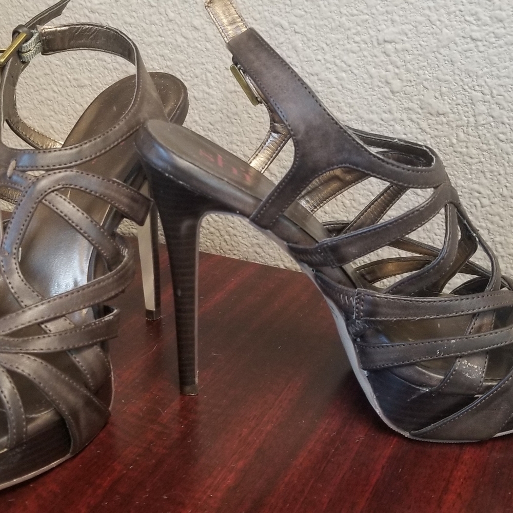 Shi Platform Strappy Heels